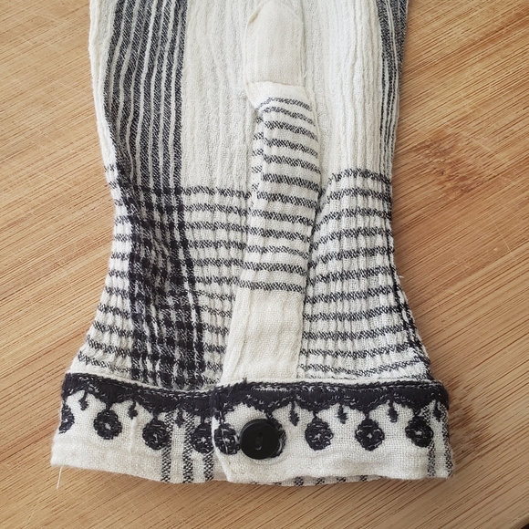 Lucky brand long sleeve henly neck shirt sz L - Picture 2 of 7